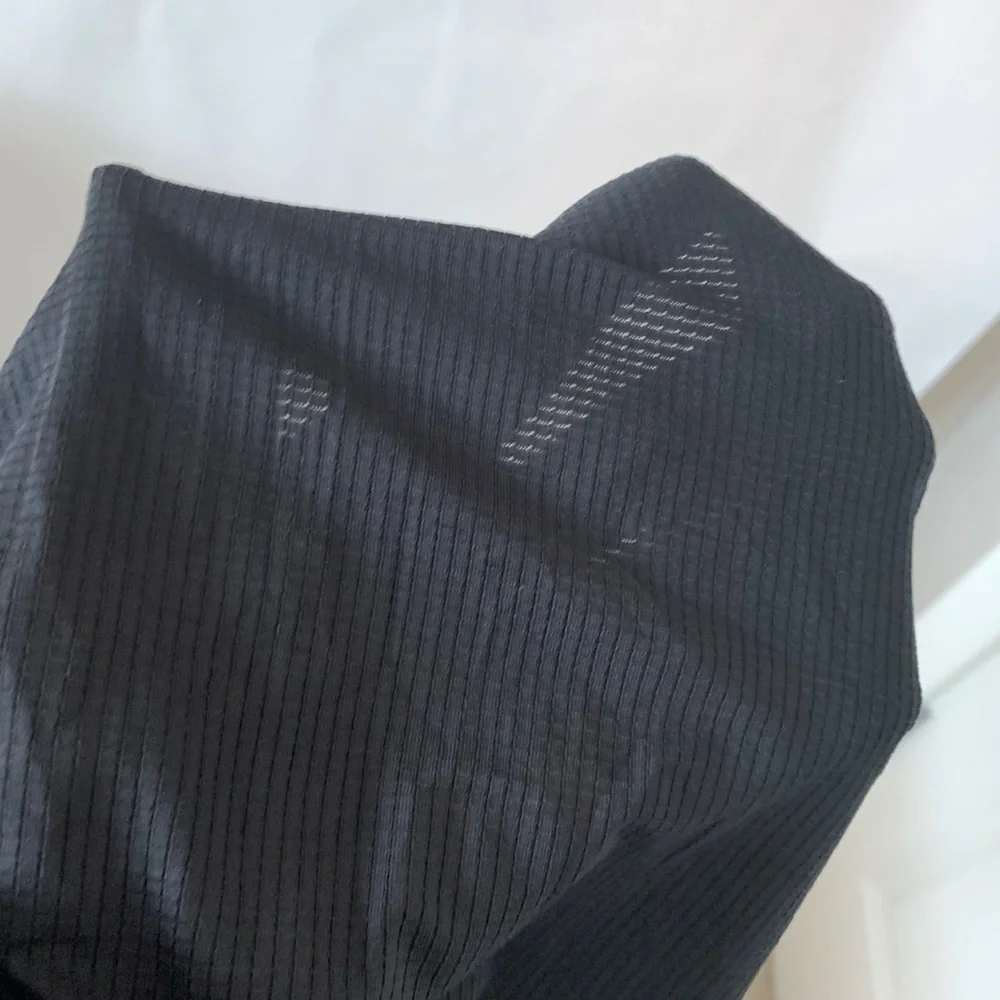 🛍HOST PICK 🛍 - Fabletics Blk Razor Tank - medium - Picture 8 of 8